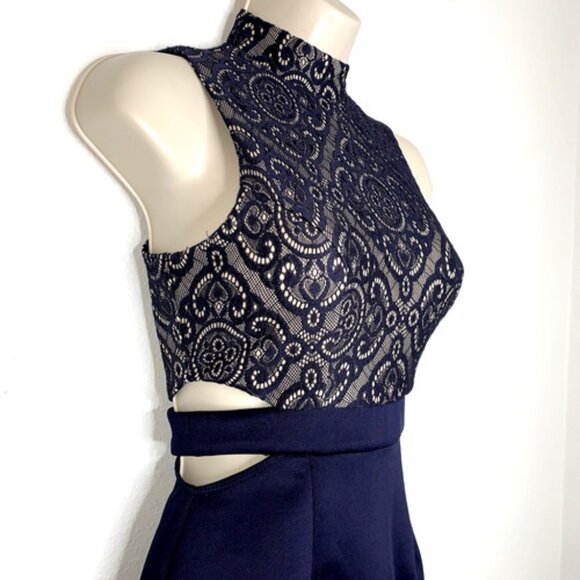 Y2K Speechless Blue LACE Illusion CUT OUT SIDES DRESS Size 1 Bodycon Formal Boho - Picture 1 of 5